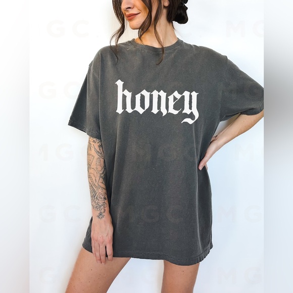Comfort Colors Old English Honey Shirt - Picture 4 of 10
